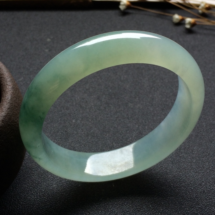 （超值推荐）冰种飘花手镯（56mm）