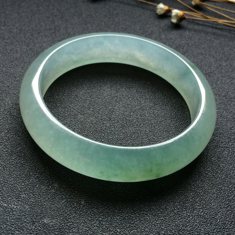 （超值推荐）冰种飘花手镯（56mm）