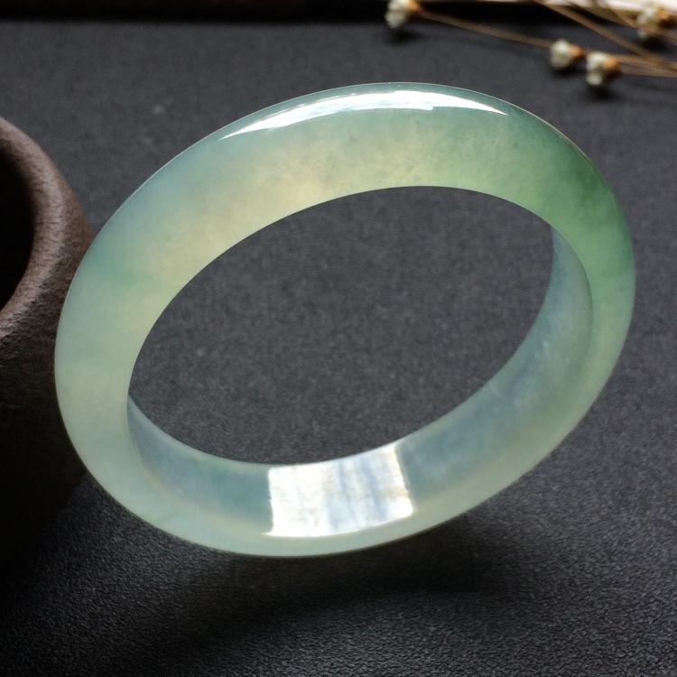 （超值推荐）冰种飘花手镯（56mm）