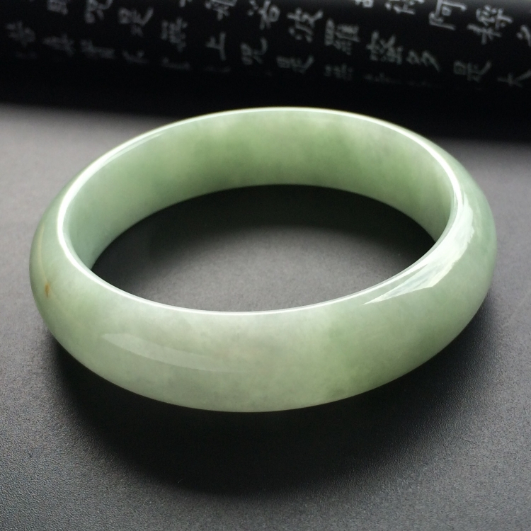 （超值推荐）糯冰种晴水手镯（57mm）