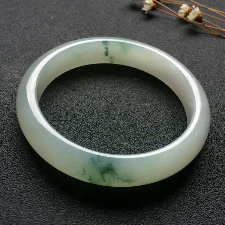 （超值推荐）糯冰种飘花手镯（58.2mm）