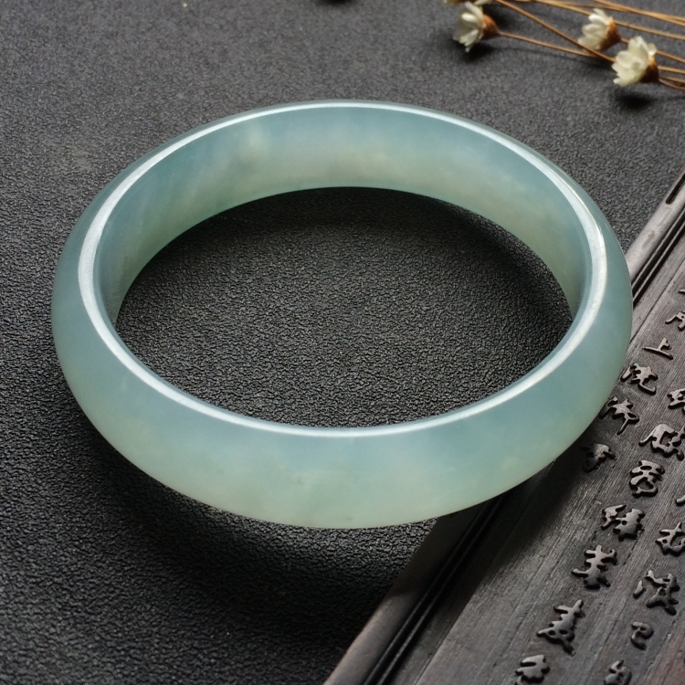 （超值推荐）冰种晴水手镯（58.3mm）