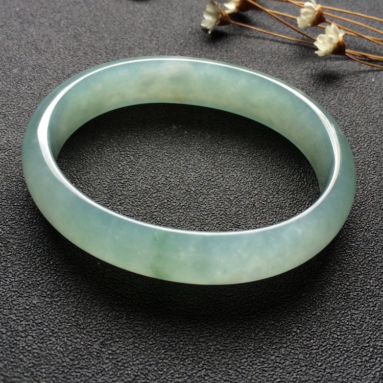 （超值推荐）冰种晴水贵妃镯（55.3mm-46.1mm）