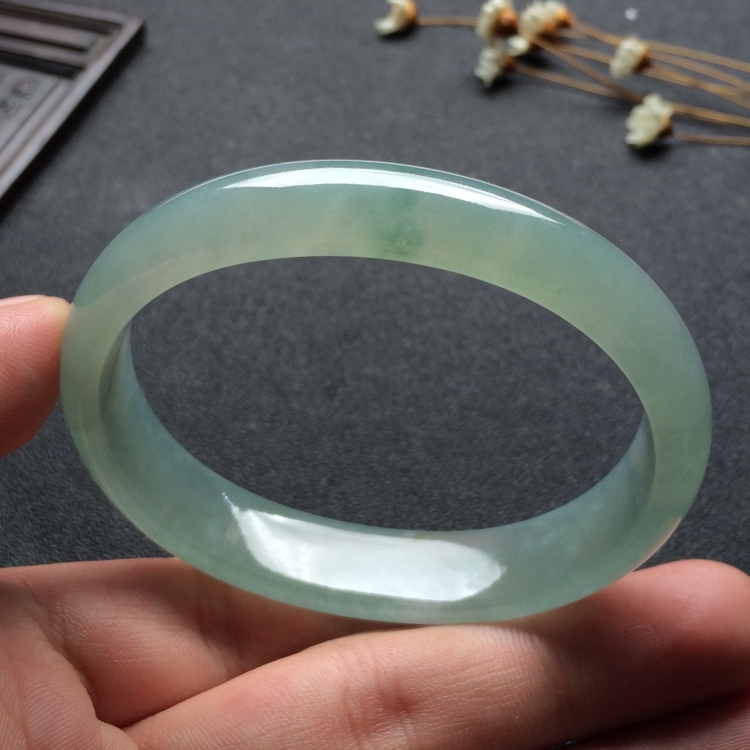 （超值推荐）冰种晴水贵妃镯（55.3mm-46.1mm）
