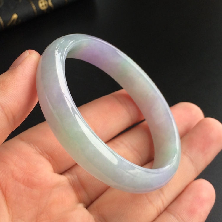 (超值推荐)糯冰种晴水紫罗兰贵妃镯(54.6mm-47.6mm)