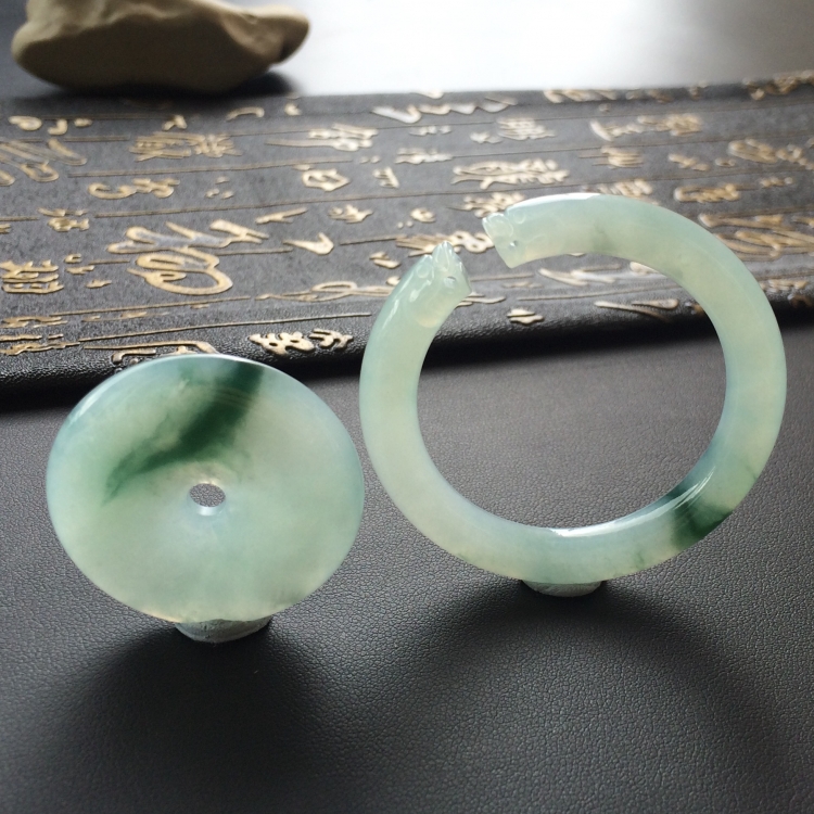 (超值推荐)糯冰种飘花平安环挂件一对走