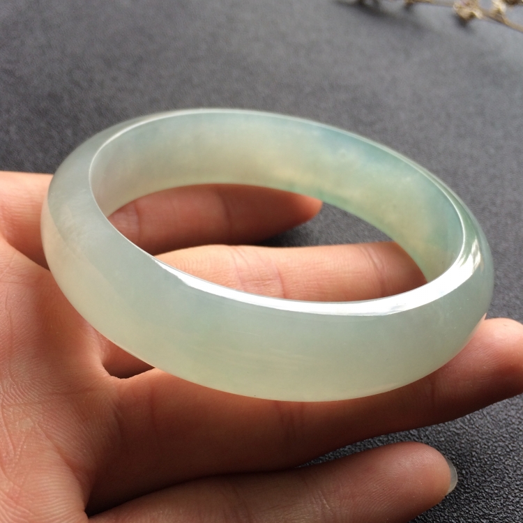 （超值推荐）糯冰种晴水手镯（57mm）