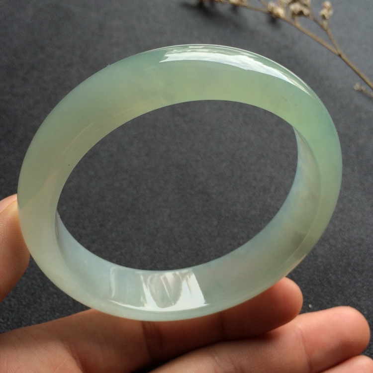 （超值推荐）糯冰种晴水手镯（57mm）