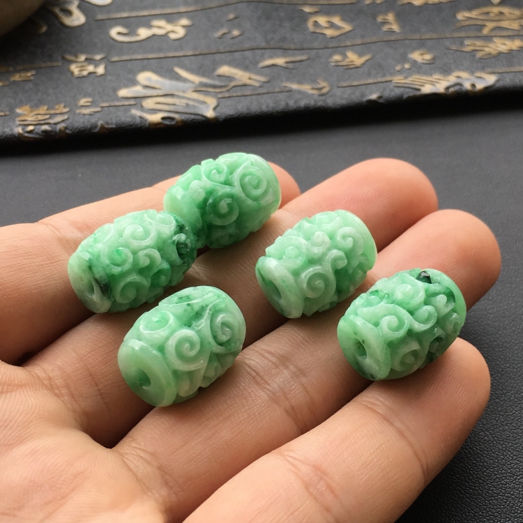 (超值推荐)细糯种略飘翠仿古路路通挂件一批走