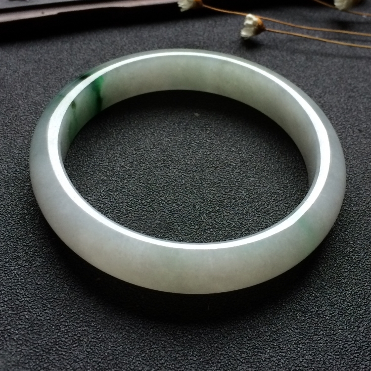 （超值推荐）糯冰种飘花手镯（57.6mm）