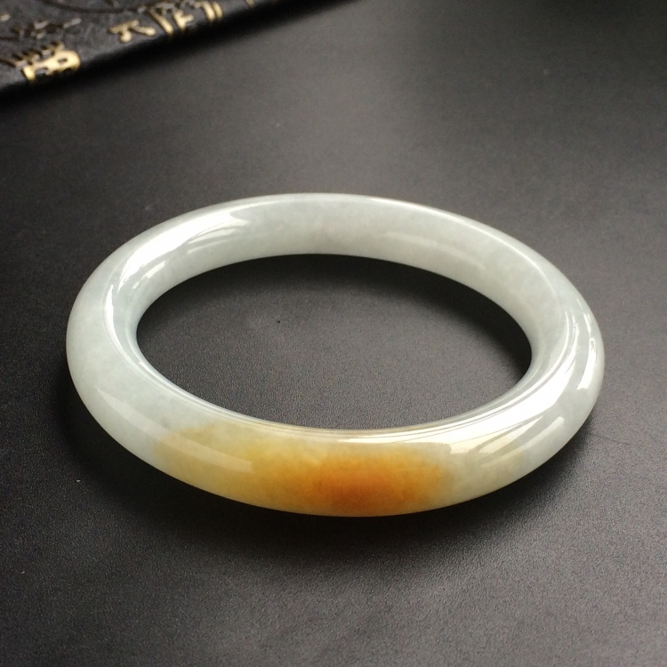 (超值推荐)糯冰种黄翡圆条手镯(54.7mm)
