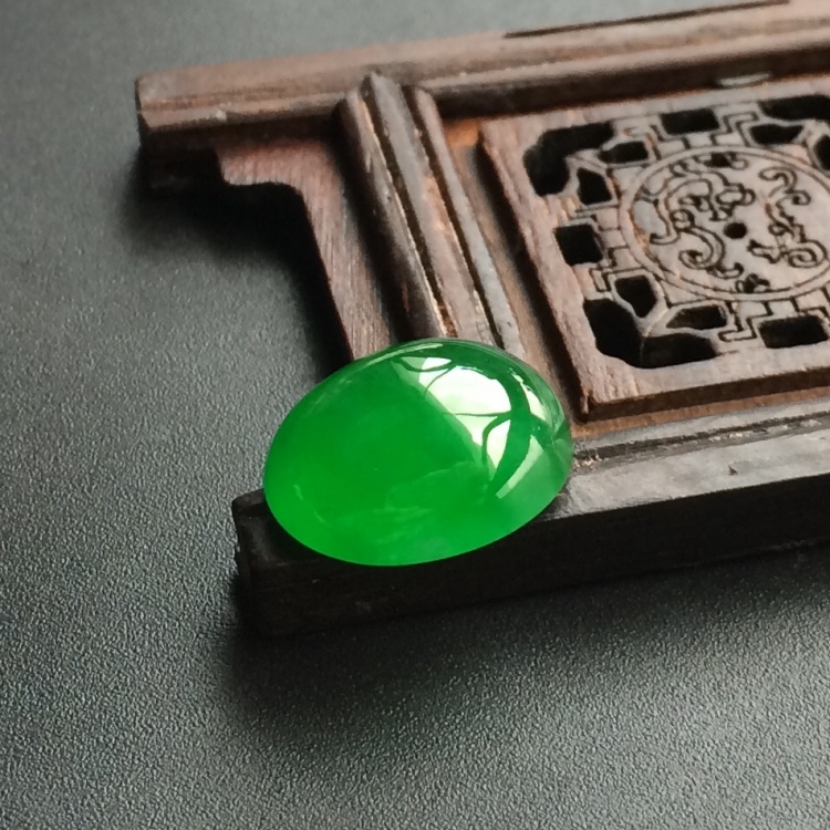 (超值推荐)冰种阳绿戒面