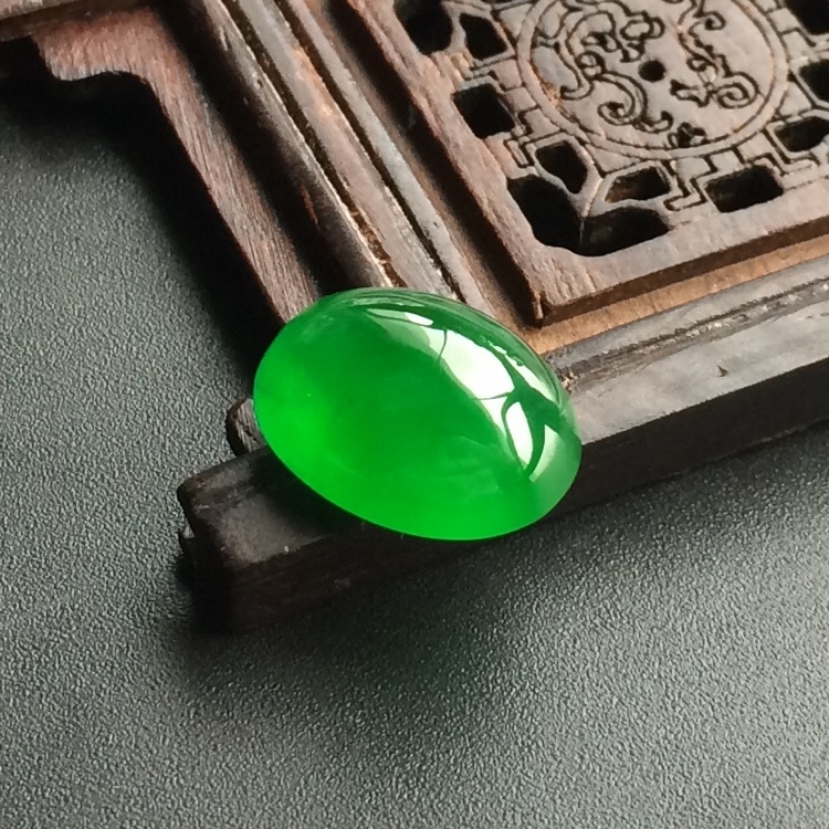 (超值推荐)冰种阳绿戒面