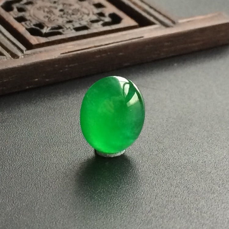 (超值推荐)冰种阳绿戒面