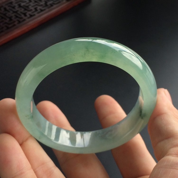 (超值推荐)冰种晴水飘花手镯(57.3mm)