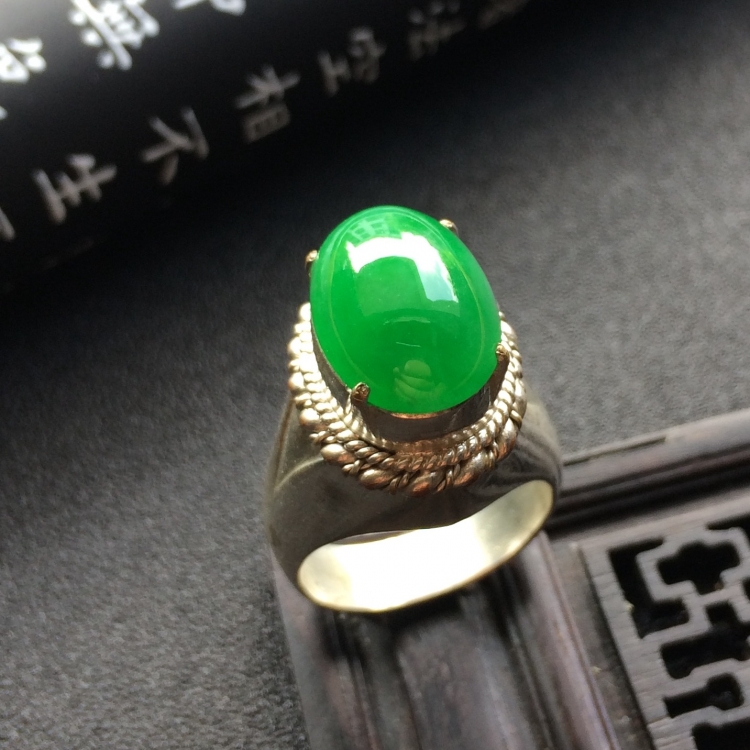（超值推荐）冰种翠色戒面