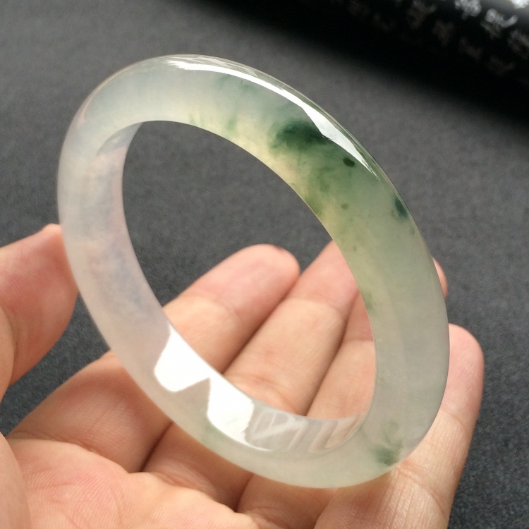 （超值推荐）冰种飘花手镯（55.3mm）
