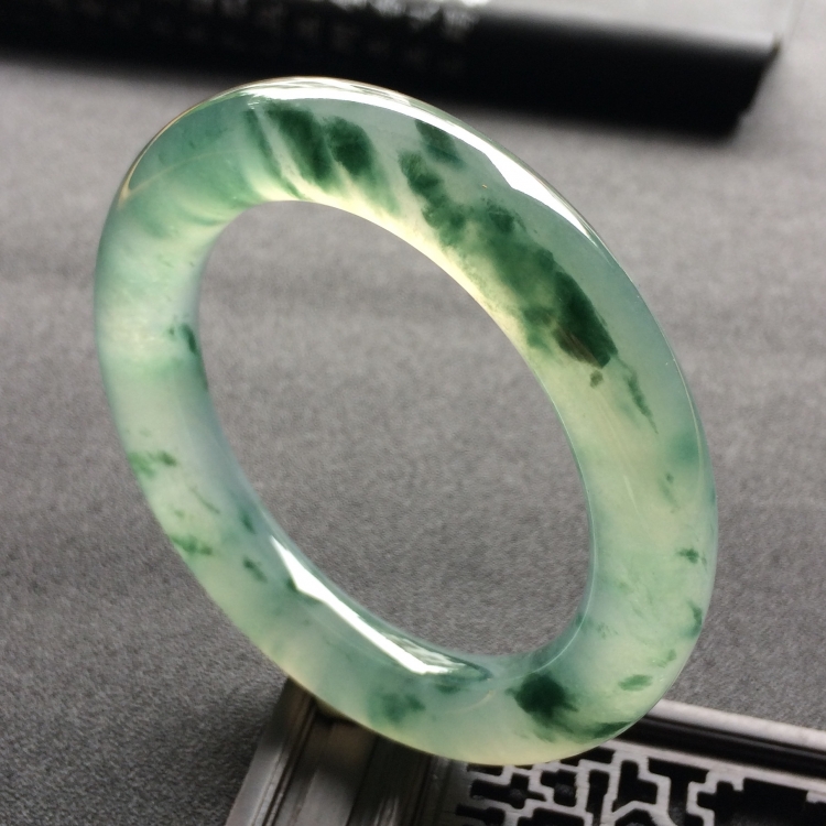 （超值推荐）冰种飘花圆条手镯（57mm）