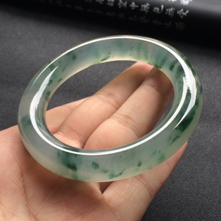 （超值推荐）冰种飘花圆条手镯（57mm）