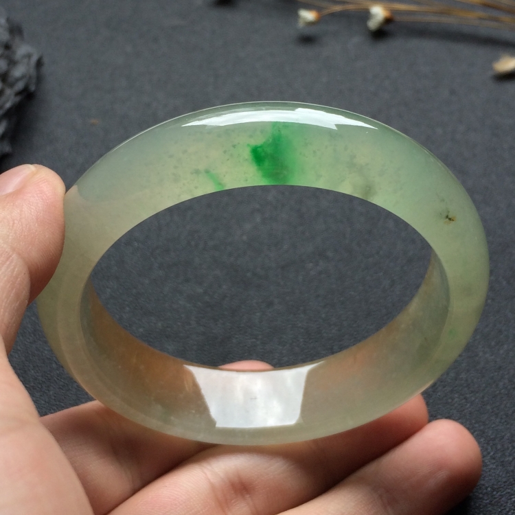 （超值推荐）冰种三彩手镯（57.5mm）