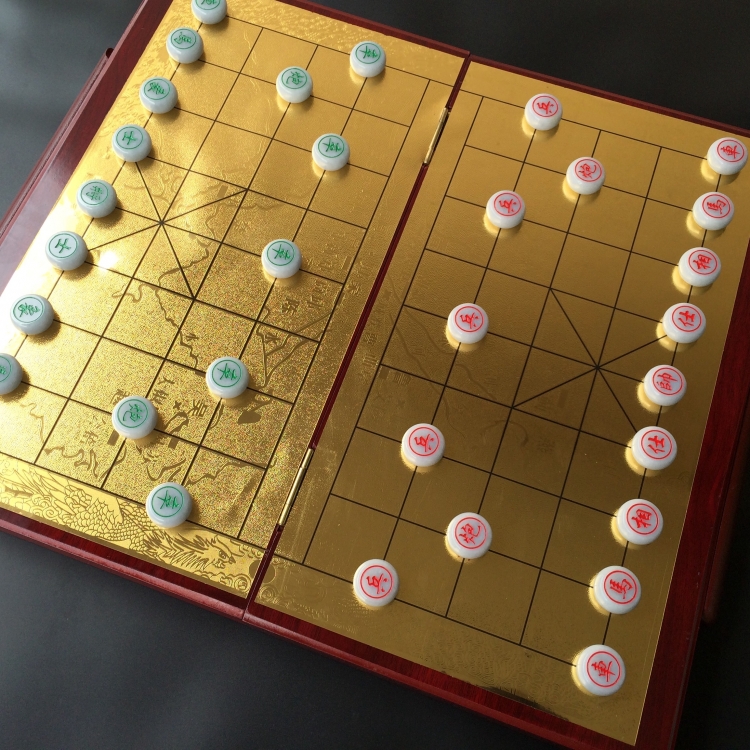 (超值推荐)糯冰种晴水象棋