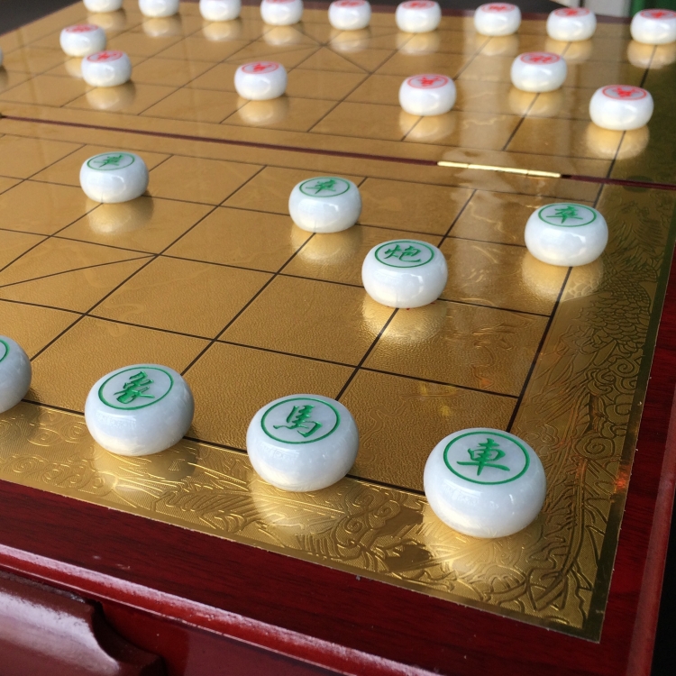 (超值推荐)糯冰种晴水象棋