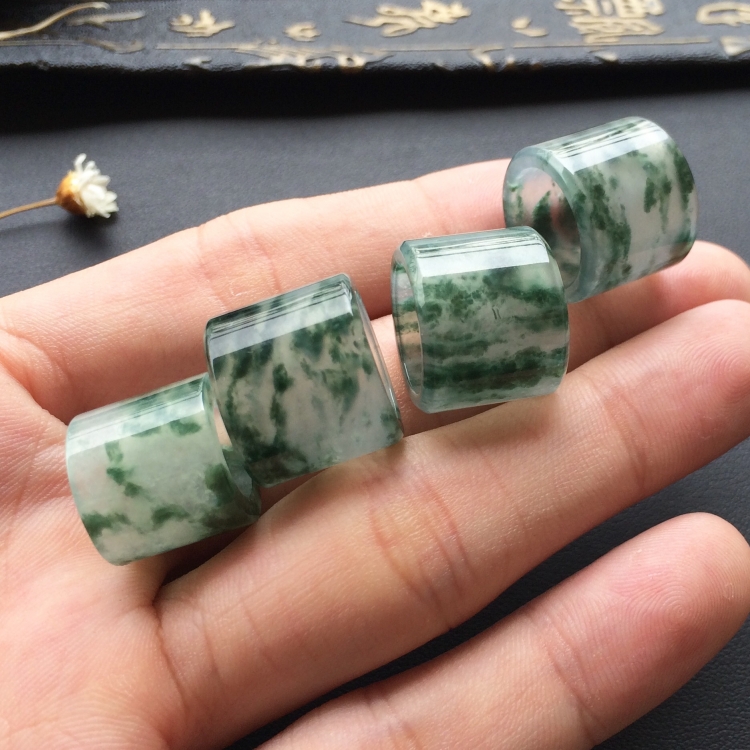 (超值推荐)冰种飘花路路通挂件一批走