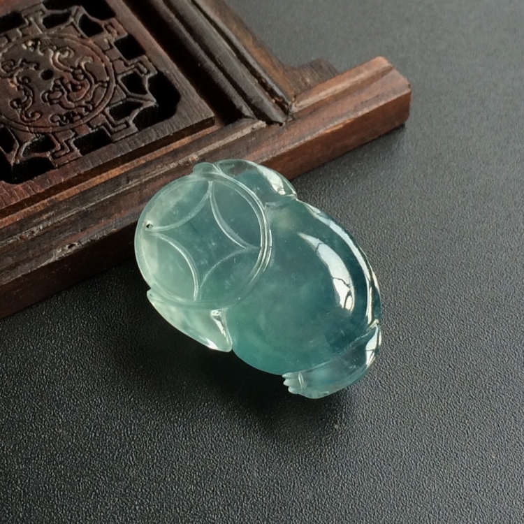 (超值推荐)冰种飘花金蟾戒面