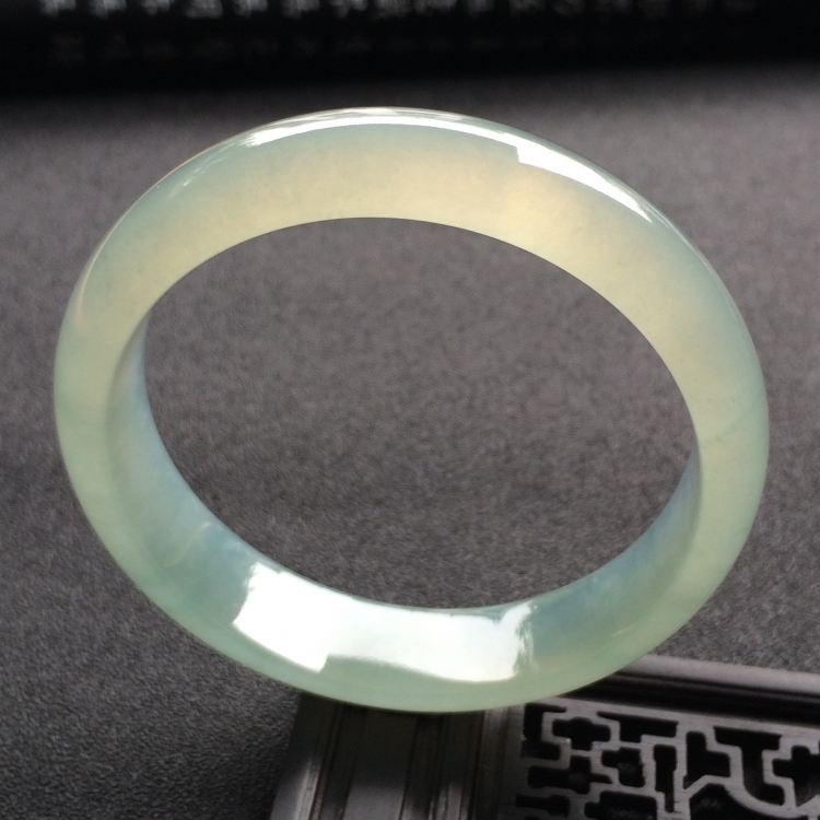（超值推荐）冰种晴水手镯（56.6mm）