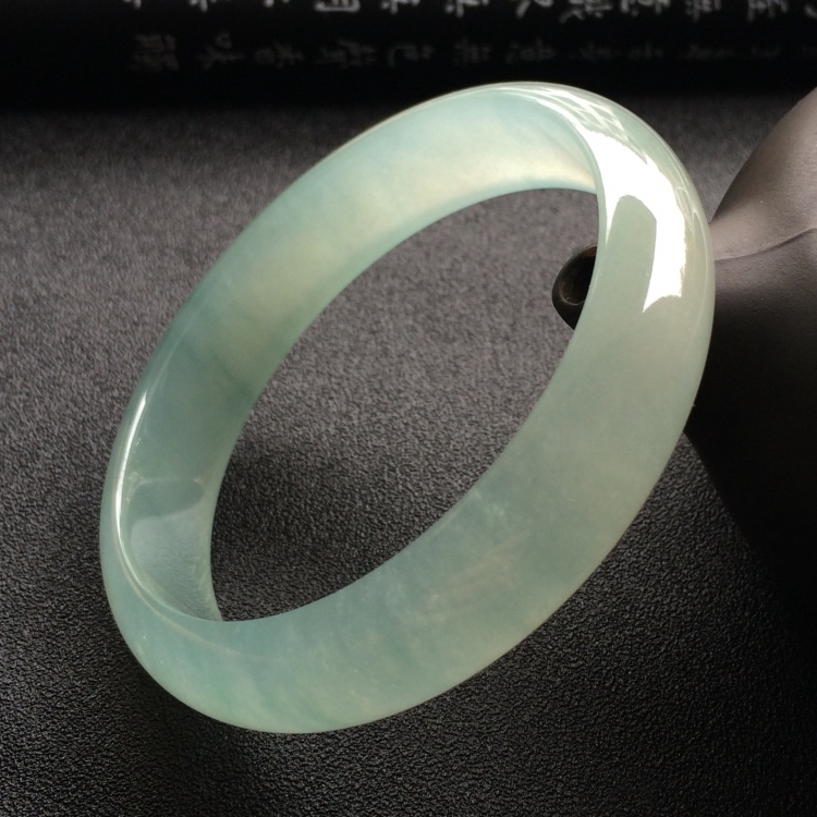 （超值推荐）冰种晴水手镯（56.6mm）