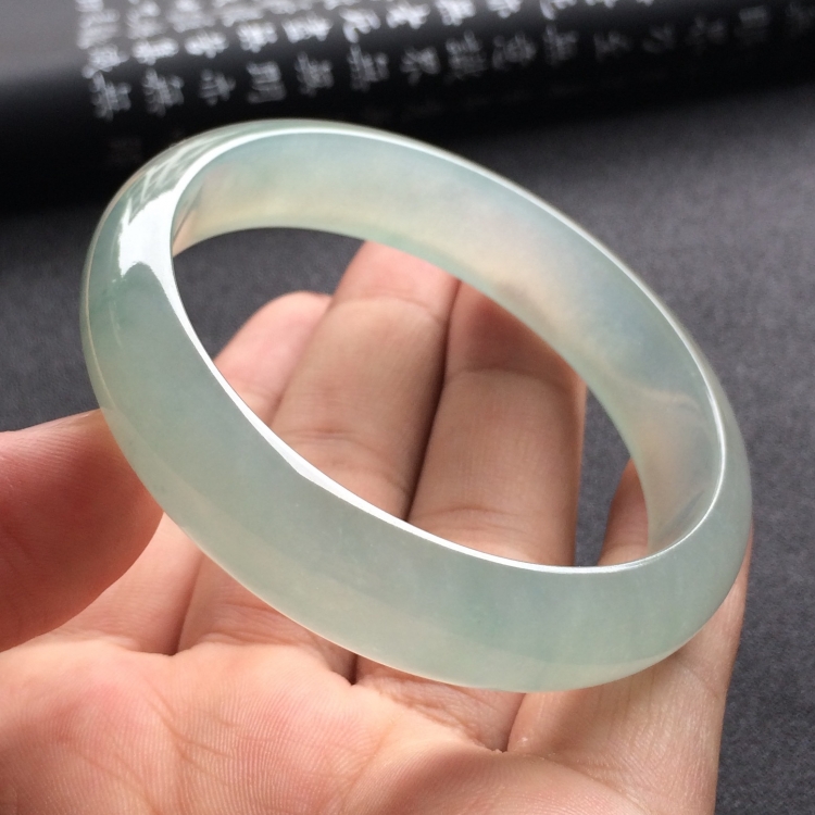 （超值推荐）冰种晴水手镯（56.6mm）