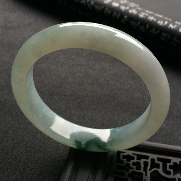 （超值推荐）糯冰种飘花手镯（57.4mm）