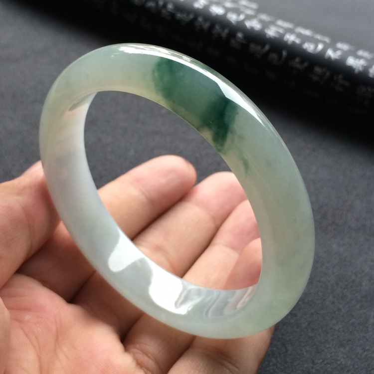 （超值推荐）糯冰种飘花手镯（57.4mm）