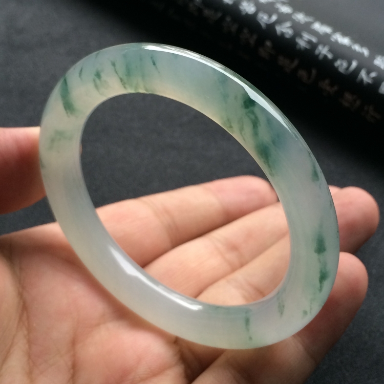 （超值推荐）冰种飘花圆条手镯（54.4mm）