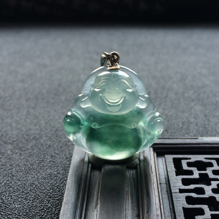 （超值推荐）冰种飘花玉佛挂件