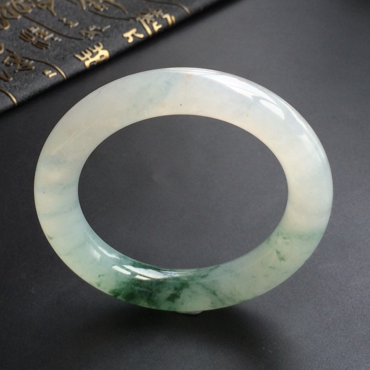 (超值推荐)冰种飘花圆条手镯(56.8mm)