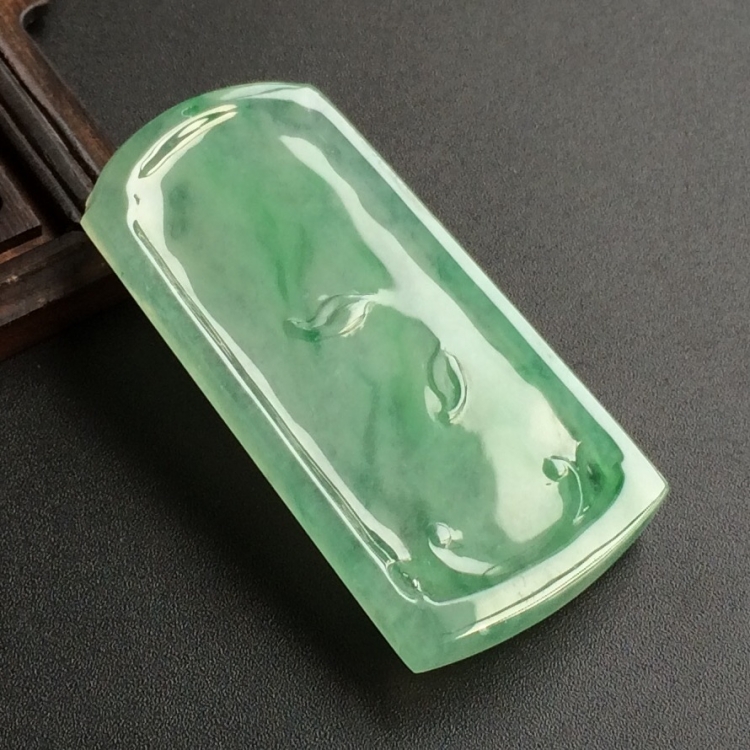 (超值推荐)冰种飘翠莲韵挂件