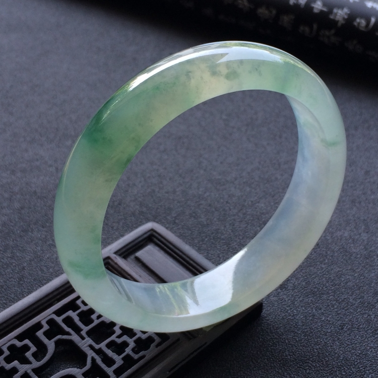 （超值推荐）冰种飘花手镯（58.8mm）