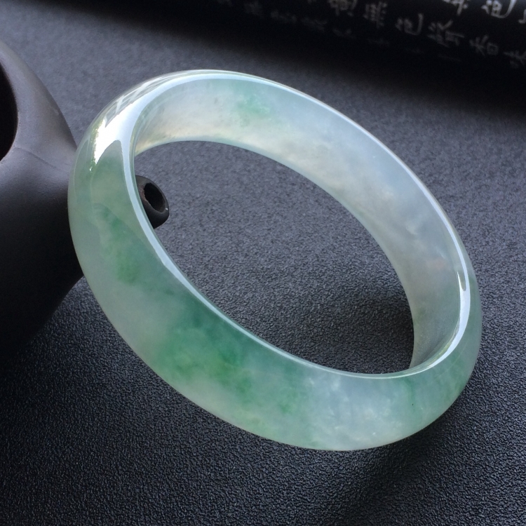 （超值推荐）冰种飘花手镯（58.8mm）
