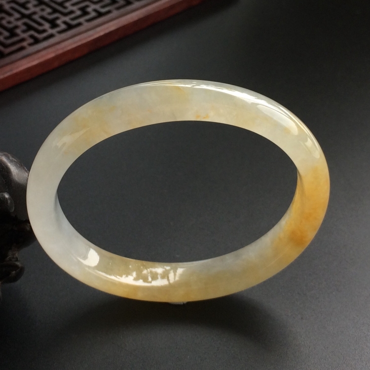 (超值推荐)糯冰种黄翡贵妃镯(53.2mm-45.2mm)