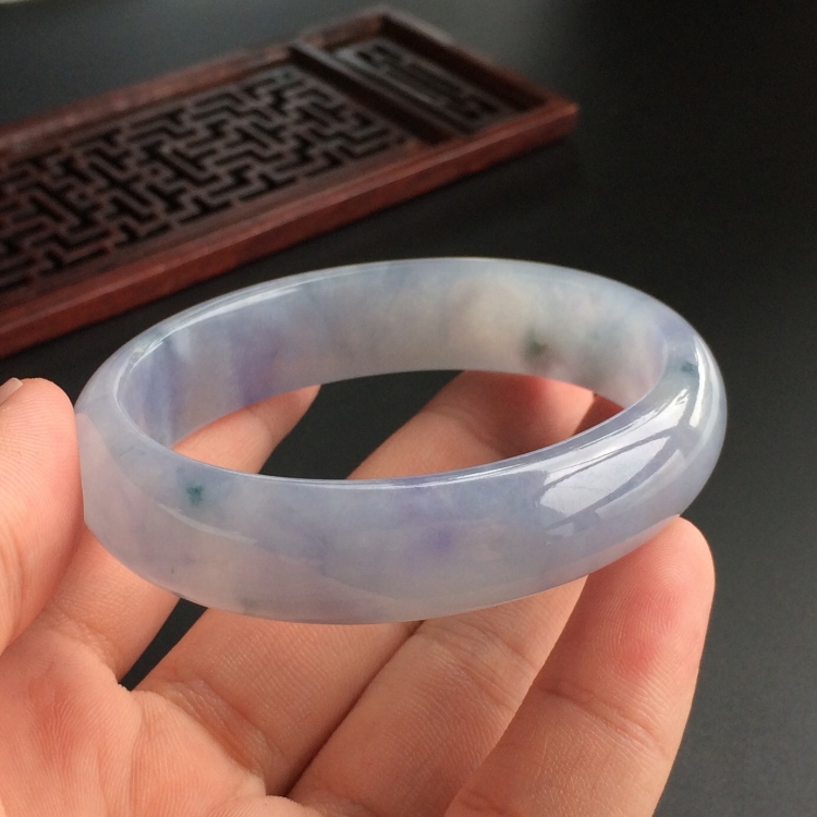 (超值推荐)糯冰种紫罗兰飘花贵妃镯(57.2mm-49mm)