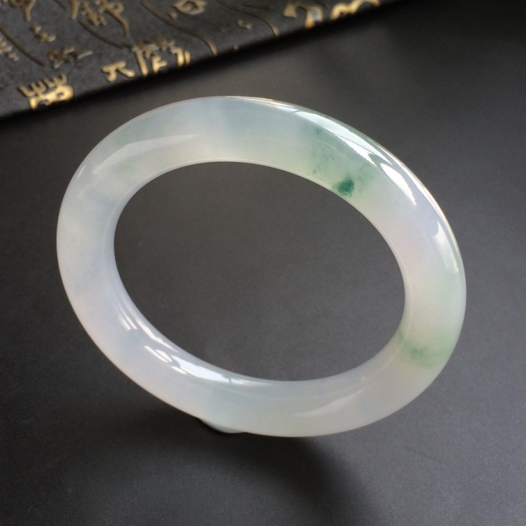 (超值推荐)冰种飘花圆条手镯(57.2mm)