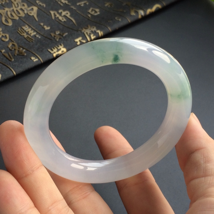 (超值推荐)冰种飘花圆条手镯(57.2mm)