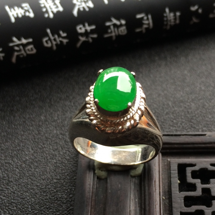 （超值推荐）冰种阳绿戒面