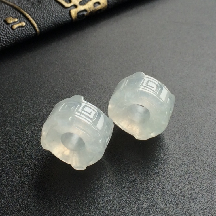 (超值推荐)冰种淡晴水路路通挂件(一对)
