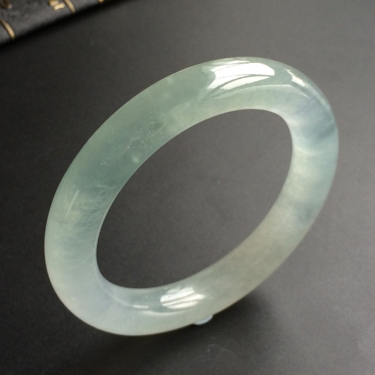 (超值推荐)冰种晴水圆条手镯(53.6mm)