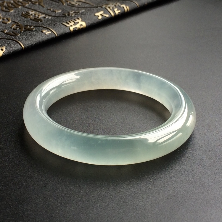 (超值推荐)冰种晴水圆条手镯(53.6mm)