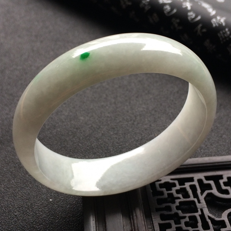 （超值推荐）糯冰种略飘翠贵妃镯（53mm-47.2mm）