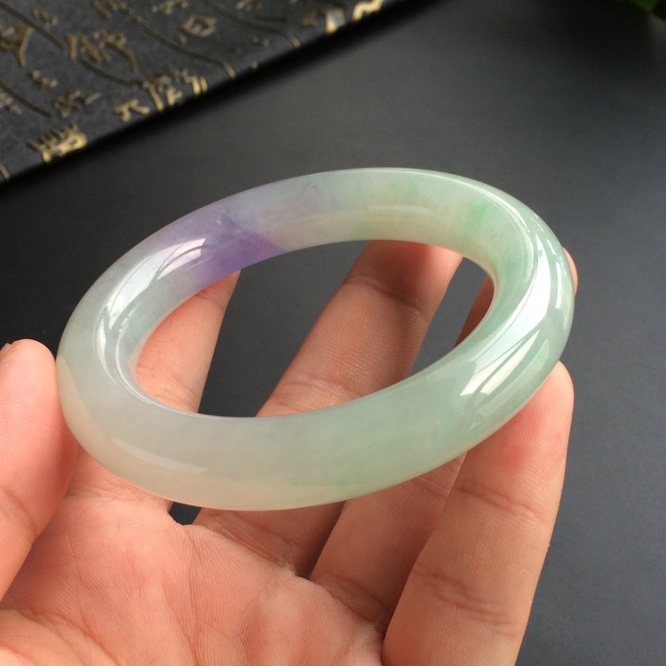 (超值推荐)糯冰种晴水紫罗兰圆条手镯(55mm)