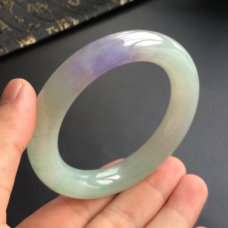 (超值推荐)糯冰种晴水紫罗兰圆条手镯(55mm)
